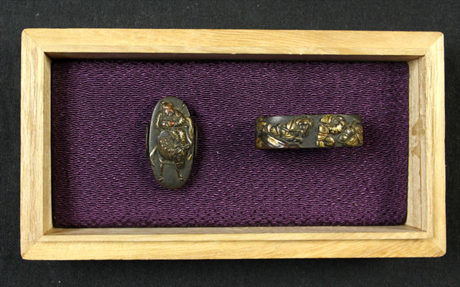 05-135 三国志図縁頭 赤銅魚子地 | 日本刀専門店【勇進堂