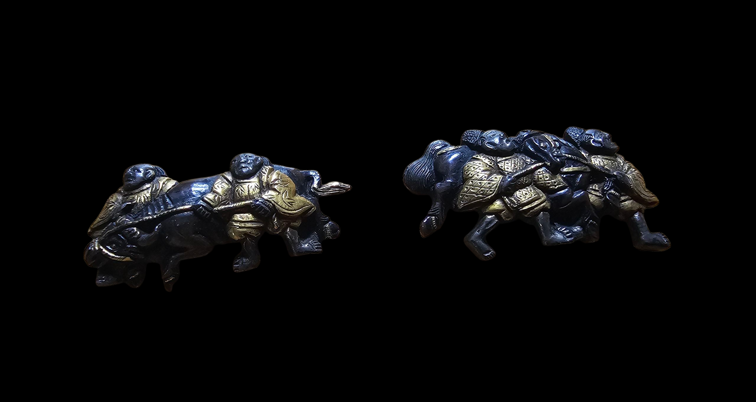 04-357 【保存刀装具】牛馬人物図 目貫 京金具師 | 日本刀専門店【勇進